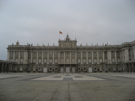  Plaza de la Armeria y Palacio Real 