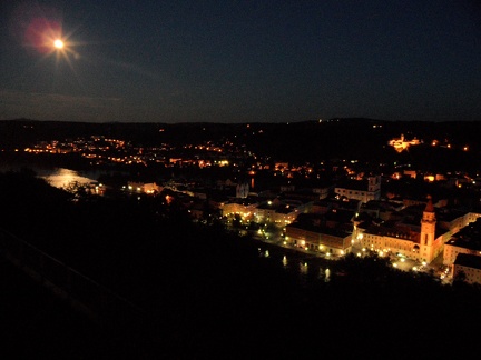  Passau, night view 