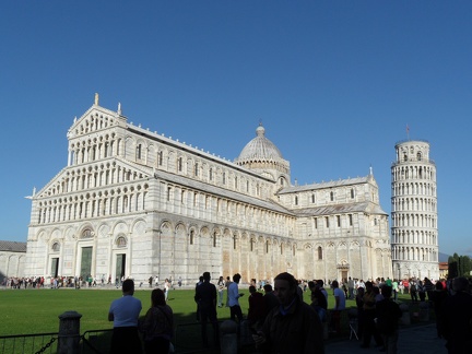  Duomo e Torre pendente di Pisa 