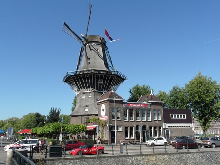  Brouwerij t IJ brewery and De Gooyer windmill 
